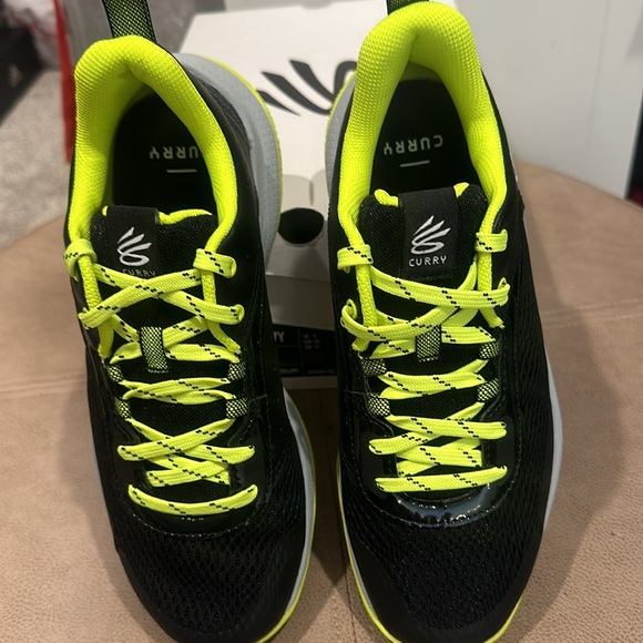 Under Armour Curry 3Z6 Big Kids' Basketball Shoes. Boys 7Y - Picture 8 of 8